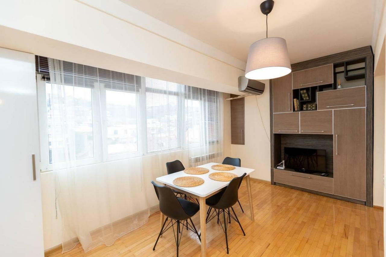 Wehost Cosy Apartment Tbilisi Ngoại thất bức ảnh